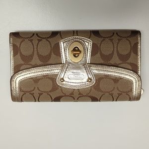 Coach wallet
